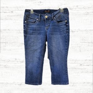 Seven7 Capri Style Jeans Size 4